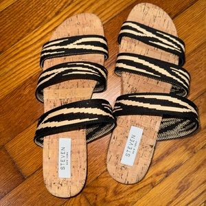 NWT Steven New York Skie slip on sandals